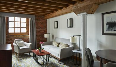 Manchester Marriott Victoria & Albert Hotel Suite Living Room