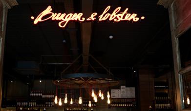 Burger & Lobster